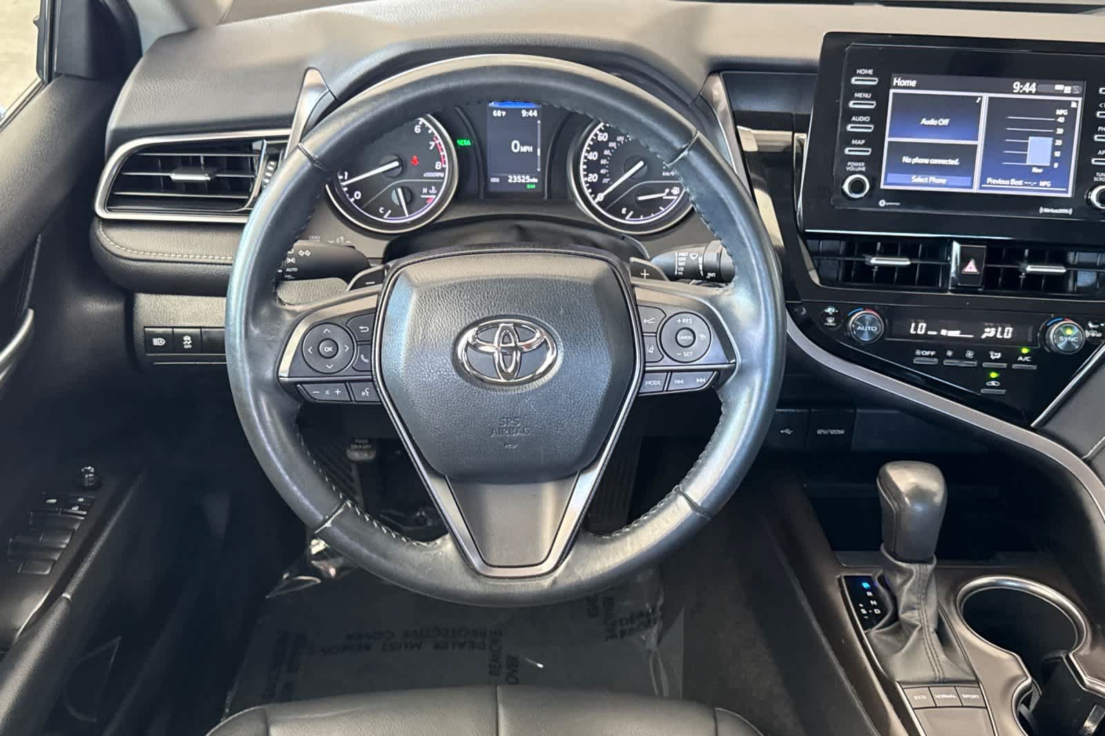 Used 2023 Toyota Camry SE w/ Convenience Package FWD image 14