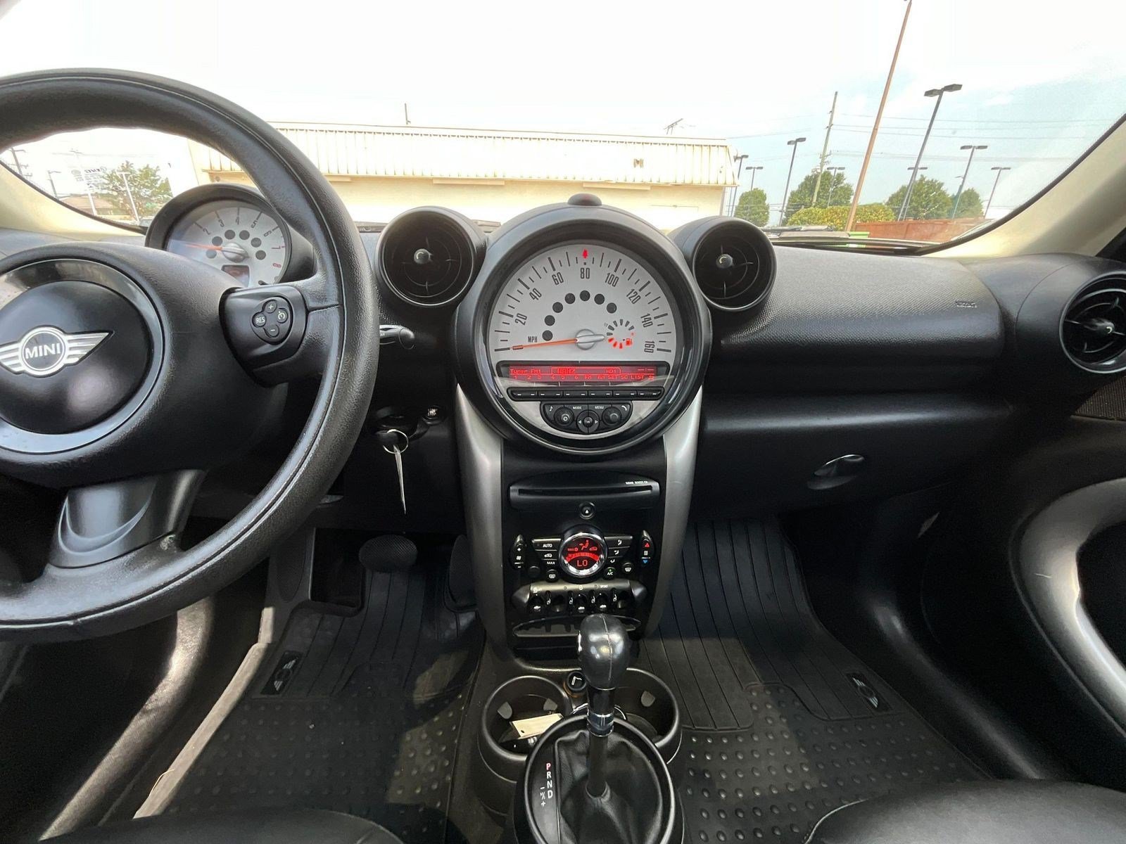 Used 2014 MINI Cooper Countryman FWD image 9