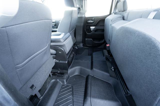 Used 2018 Chevrolet Silverado 1500 LT w/ All Star Edition image 33