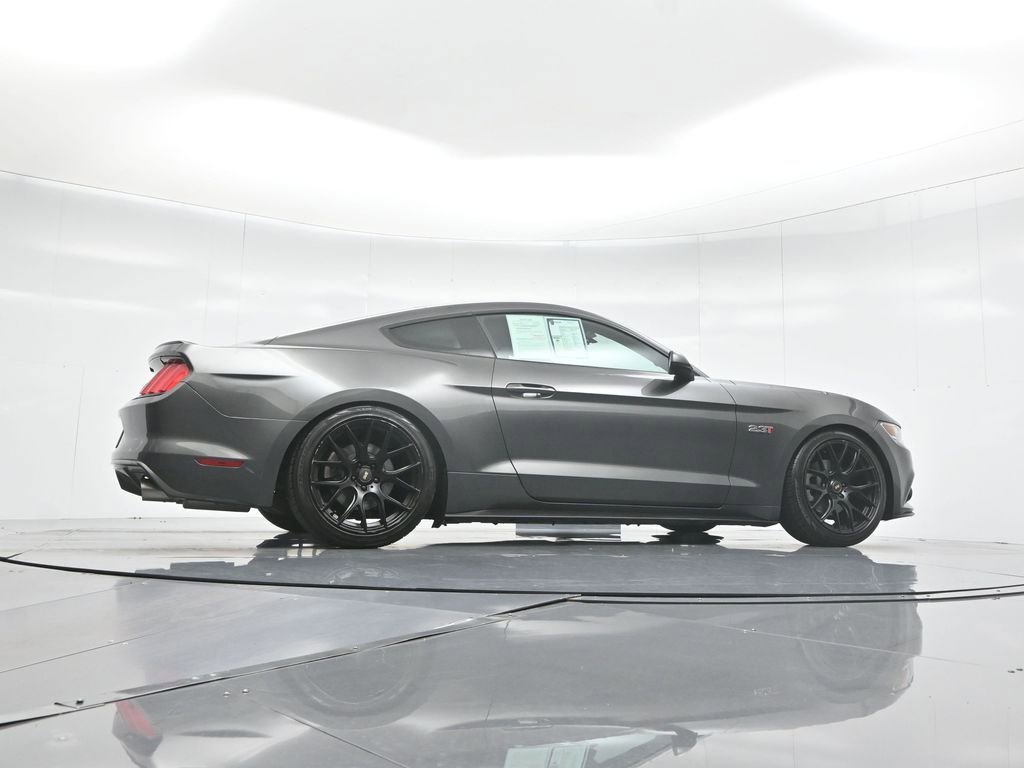 Used 2015 Ford Mustang Coupe RWD image 44