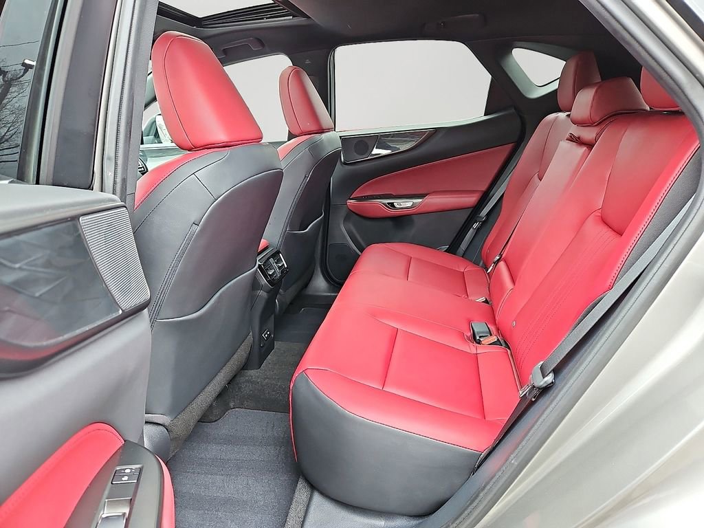 Used 2024 Lexus NX 250 FWD image 8