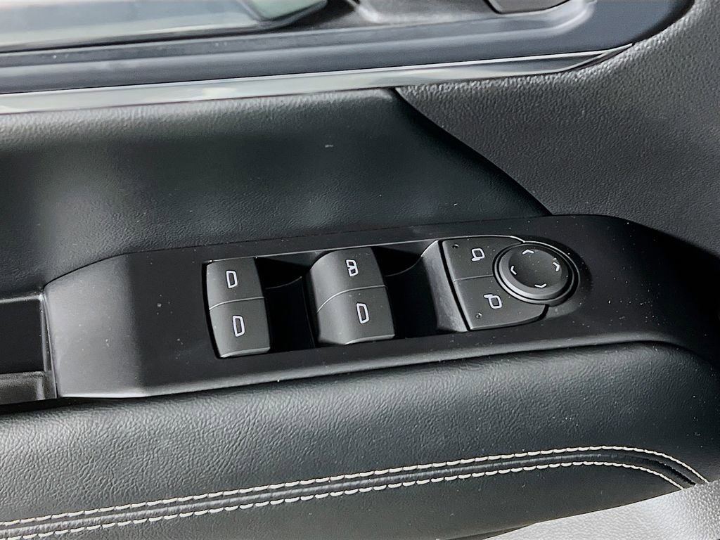 Used 2026 GMC Terrain Elevation FWD image 15