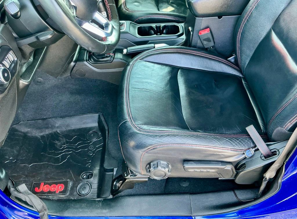 Used 2018 Jeep Wrangler Unlimited Rubicon image 42