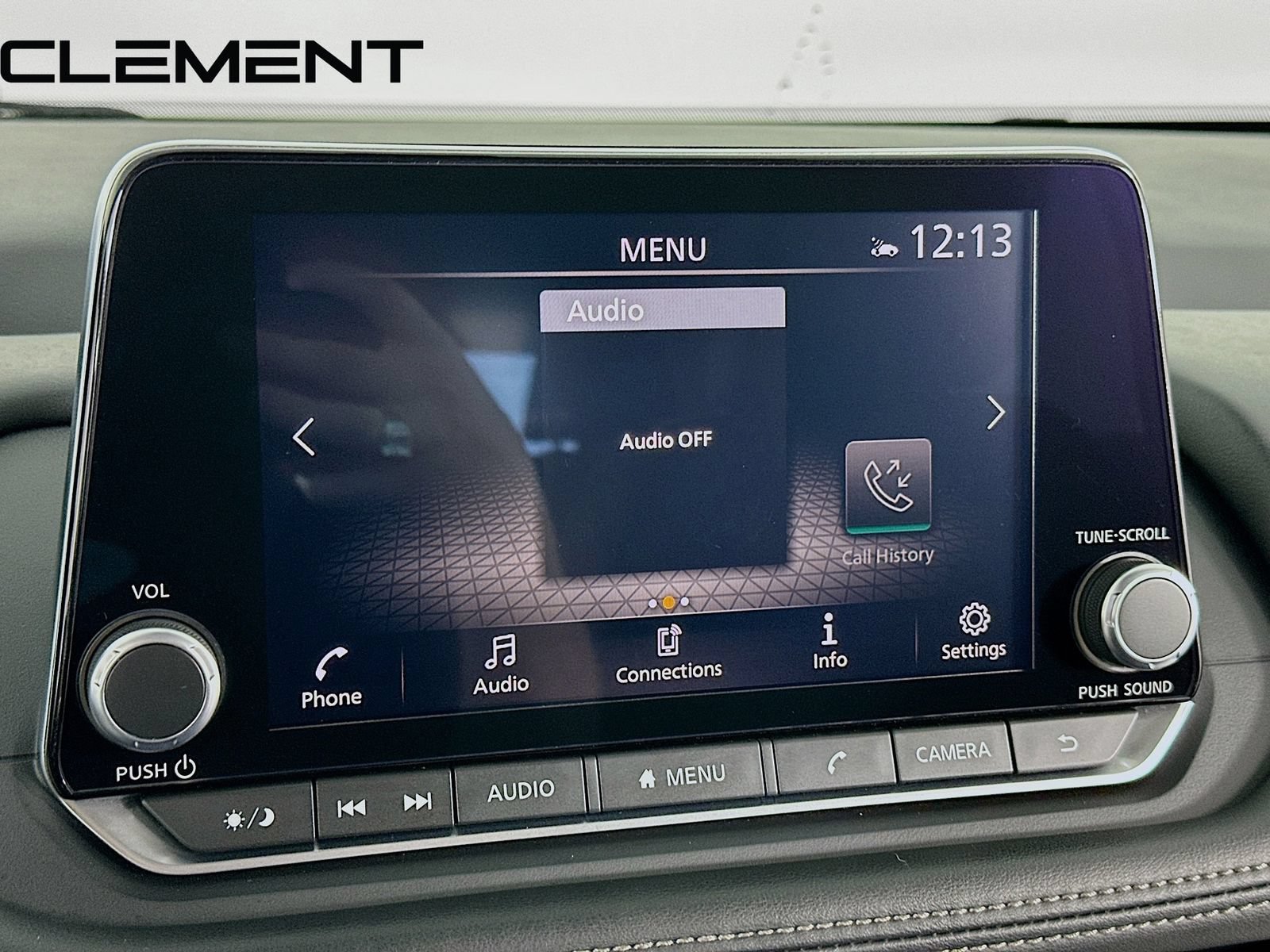 Used 2024 Nissan Rogue SV AWD/4WD image 19