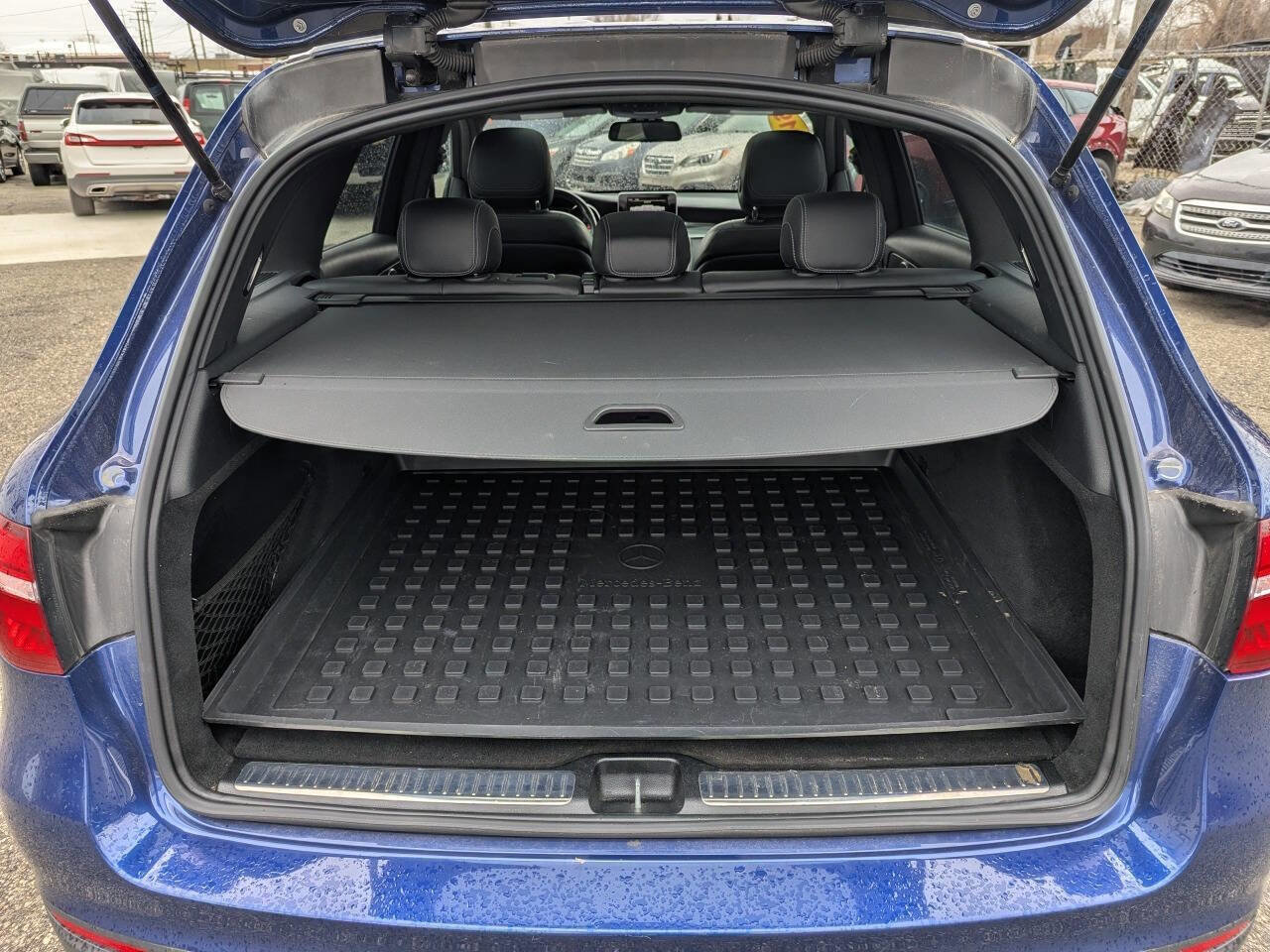 Used 2019 Mercedes-Benz GLC 300 4MATIC image 19