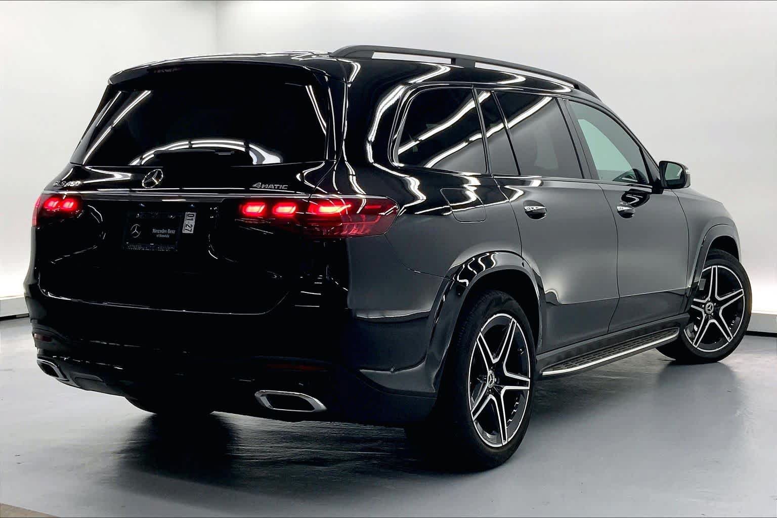 Certified 2024 Mercedes-Benz GLS 450 4MATIC image 4