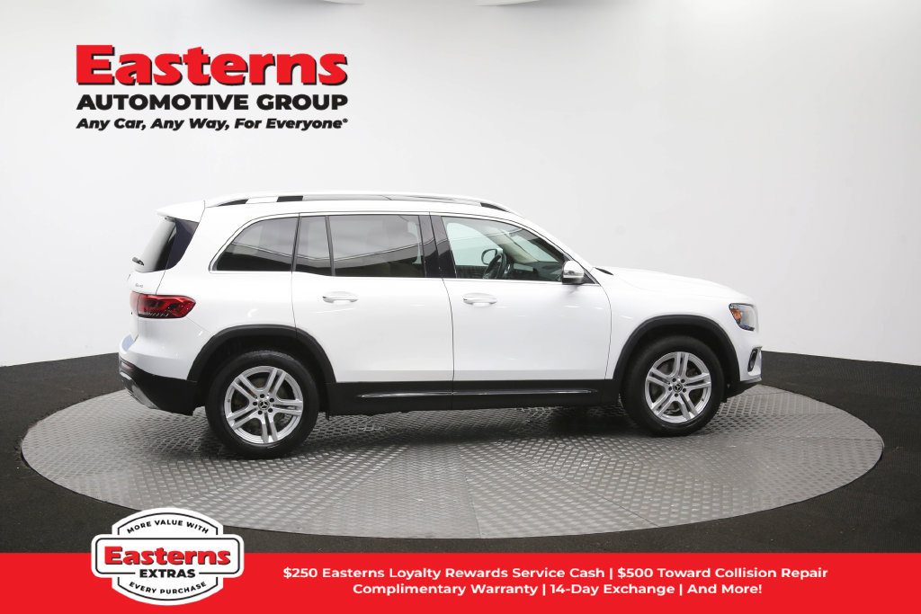 Used 2022 Mercedes-Benz GLB 250 4MATIC w/ Premium Package Lite image 46