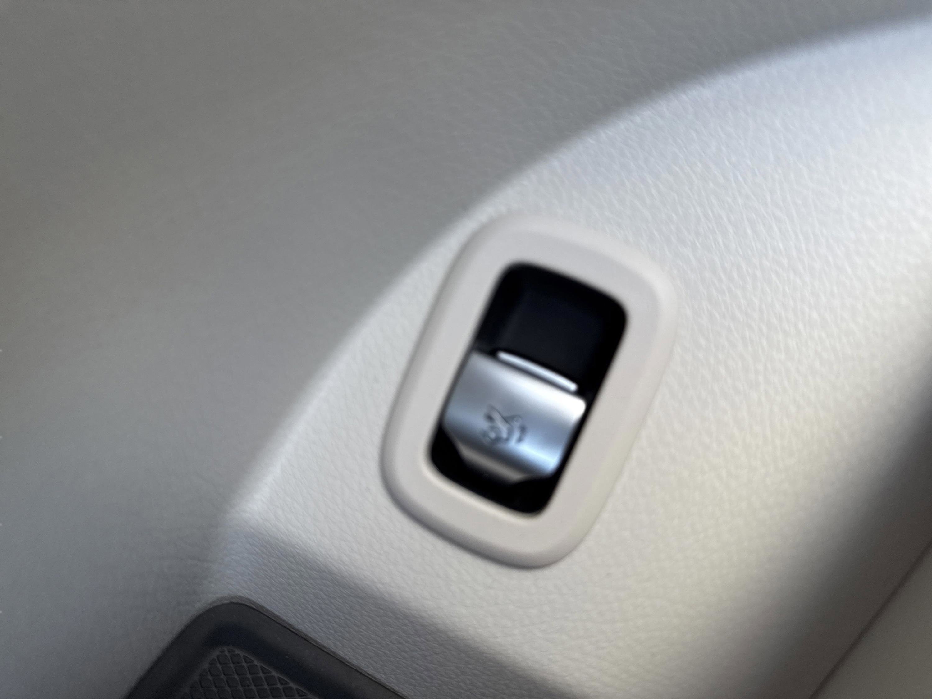 Certified 2026 Mercedes-Benz GLC 300 GLC 300 image 22