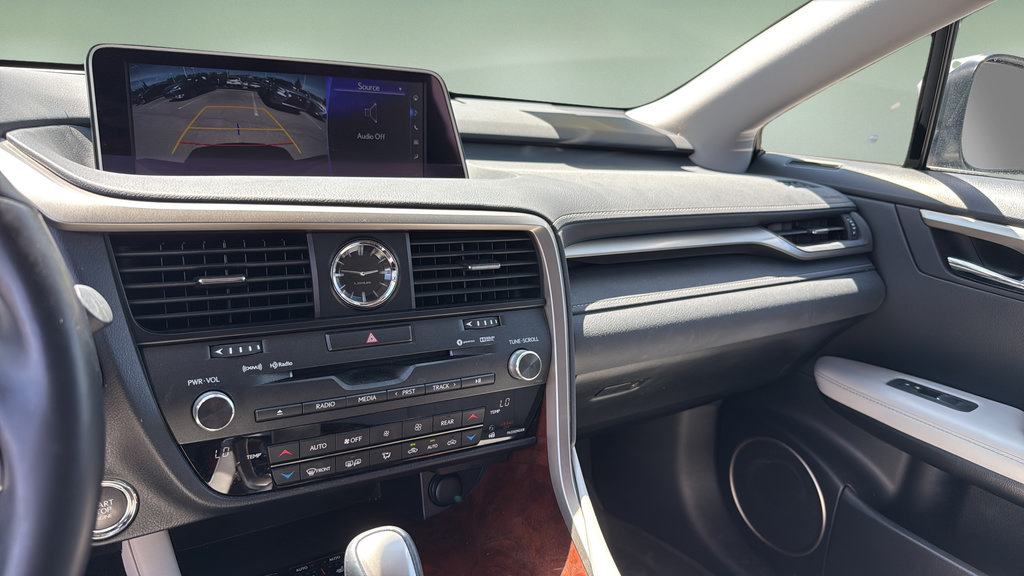 Used 2019 Lexus RX 350L AWD image 33