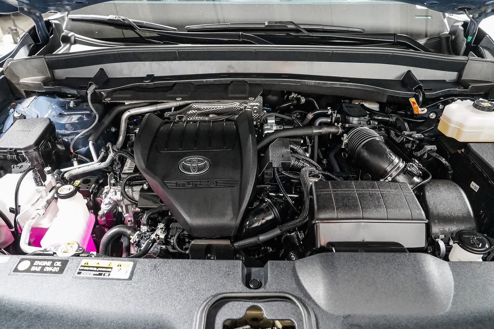 Certified 2025 Toyota Grand Highlander AWD Hybrid image 29