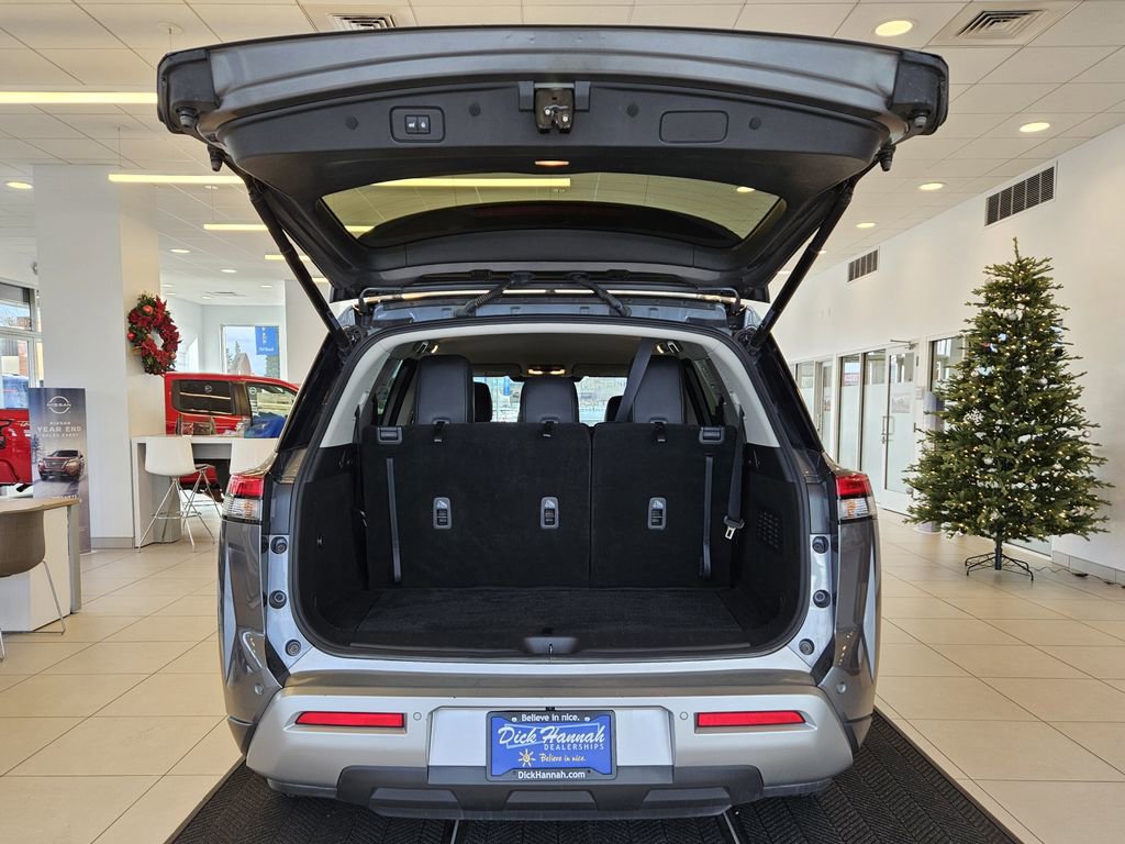 Certified 2023 Nissan Pathfinder SL image 10