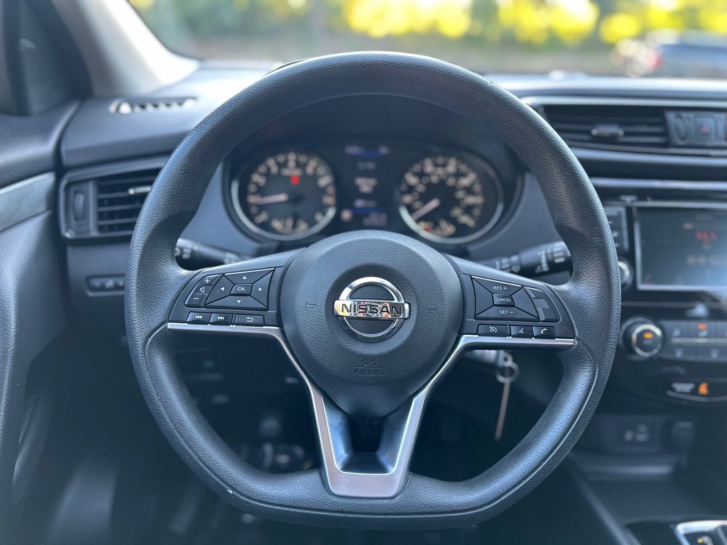 Used 2019 Nissan Rogue Sport S image 22