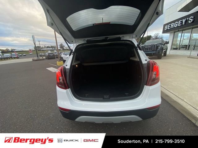 Certified 2022 Buick Encore Preferred w/ Safety Package image 29