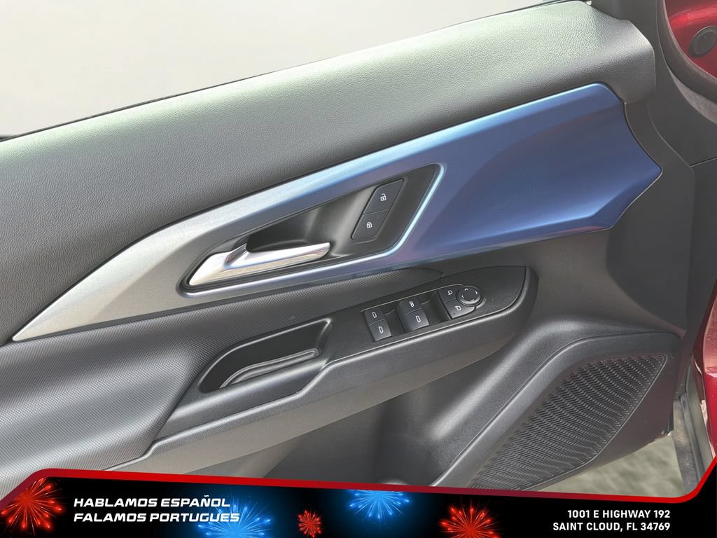 Certified 2025 Chevrolet Equinox EV LT w/ Convenience Package FWD image 11