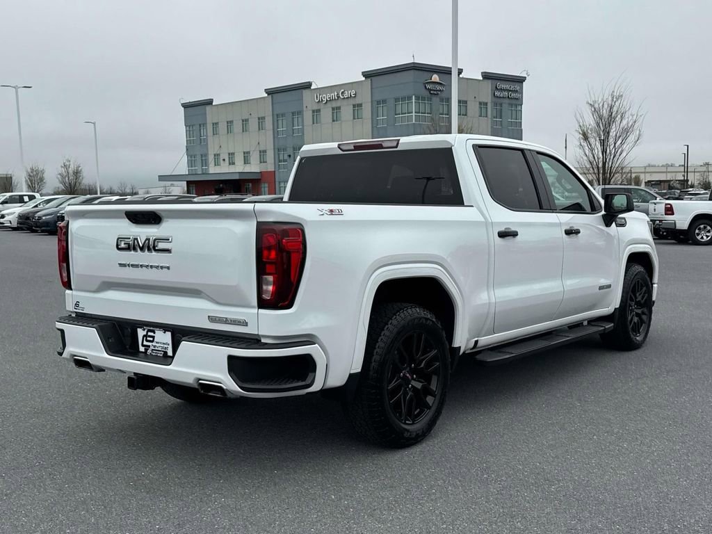 Used 2024 GMC Sierra 1500 Elevation w/ LPO, Elevation Black Package AWD/4WD image 23