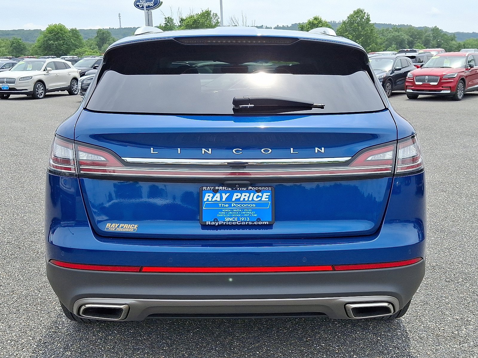 Used 2021 Lincoln Nautilus Reserve w/ Cargo Utility Package image 5