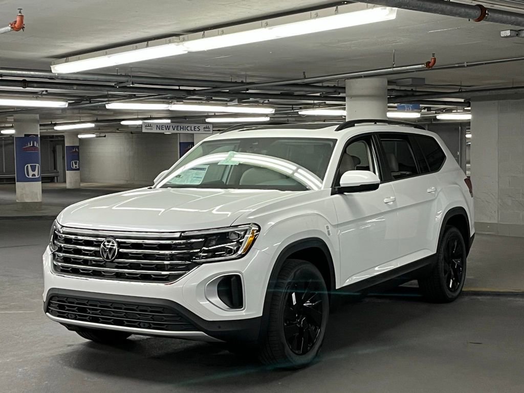 New 2026 Volkswagen Atlas SE image 3