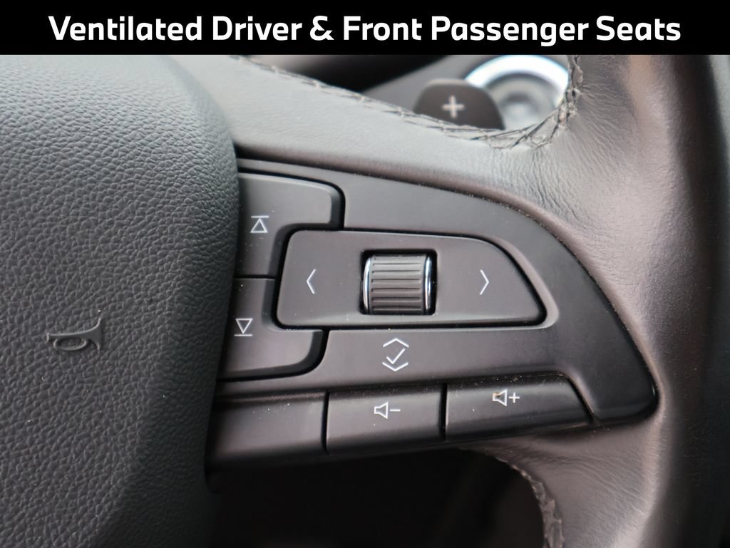 Used 2019 Cadillac XT4 Premium Luxury AWD/4WD image 38