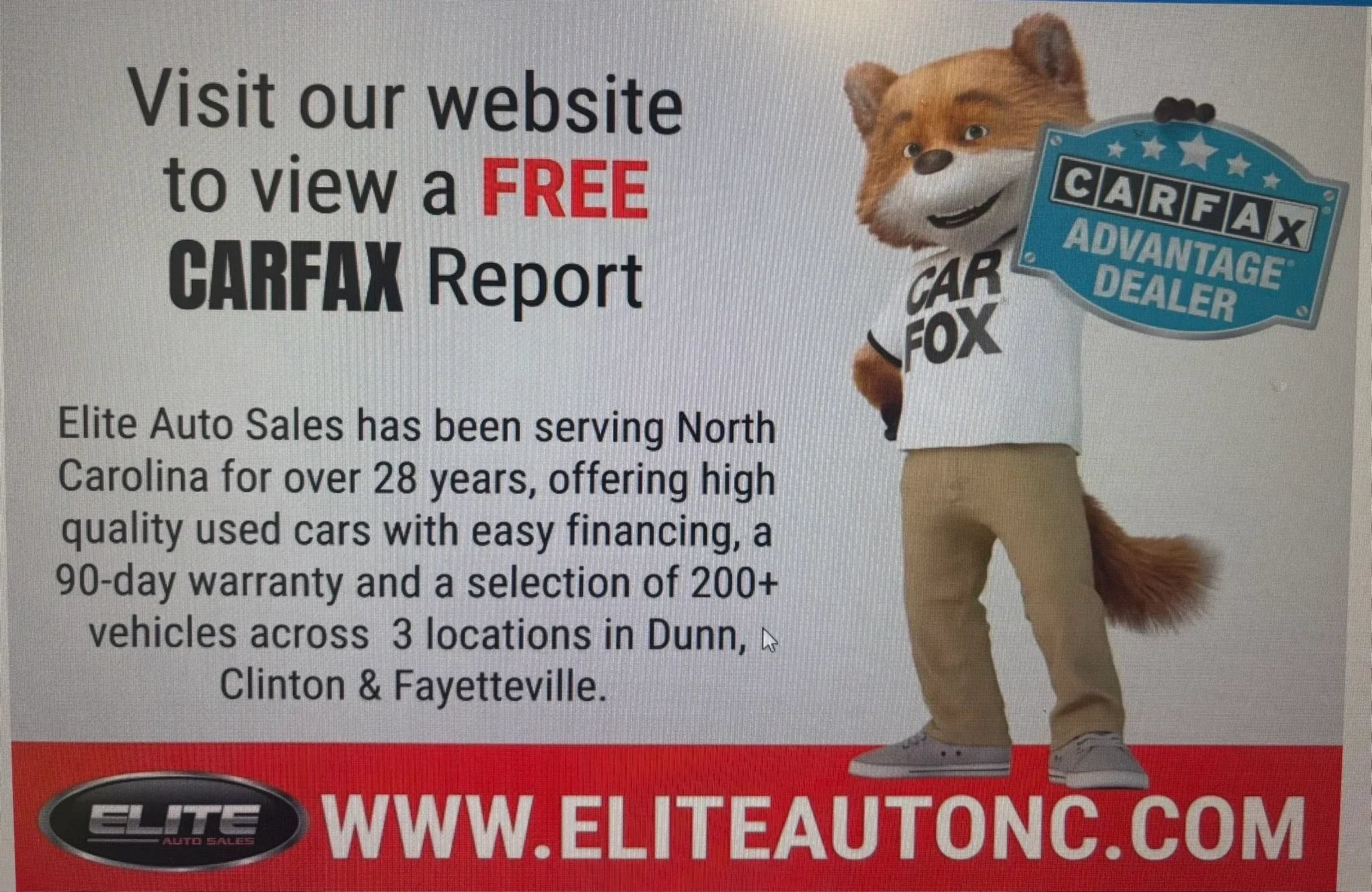 Used 2003 Saturn ION Level 2 w/ Convenience Pkg FWD image 2