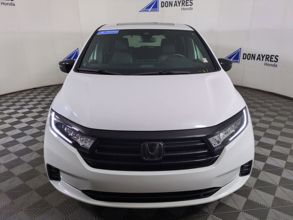 Certified 2024 Honda Odyssey Sport image 12