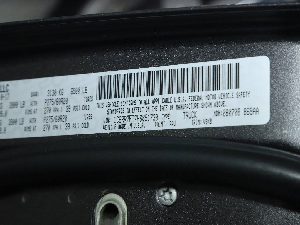 Used 2017 RAM 1500 Express w/ Express Value Package image 19