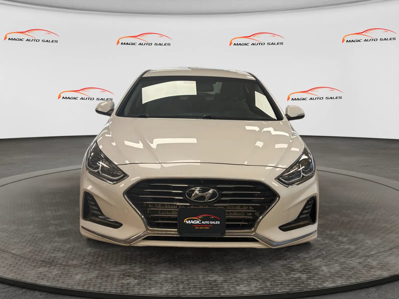 Used 2019 Hyundai Sonata Plug-In Hybrid FWD image 3