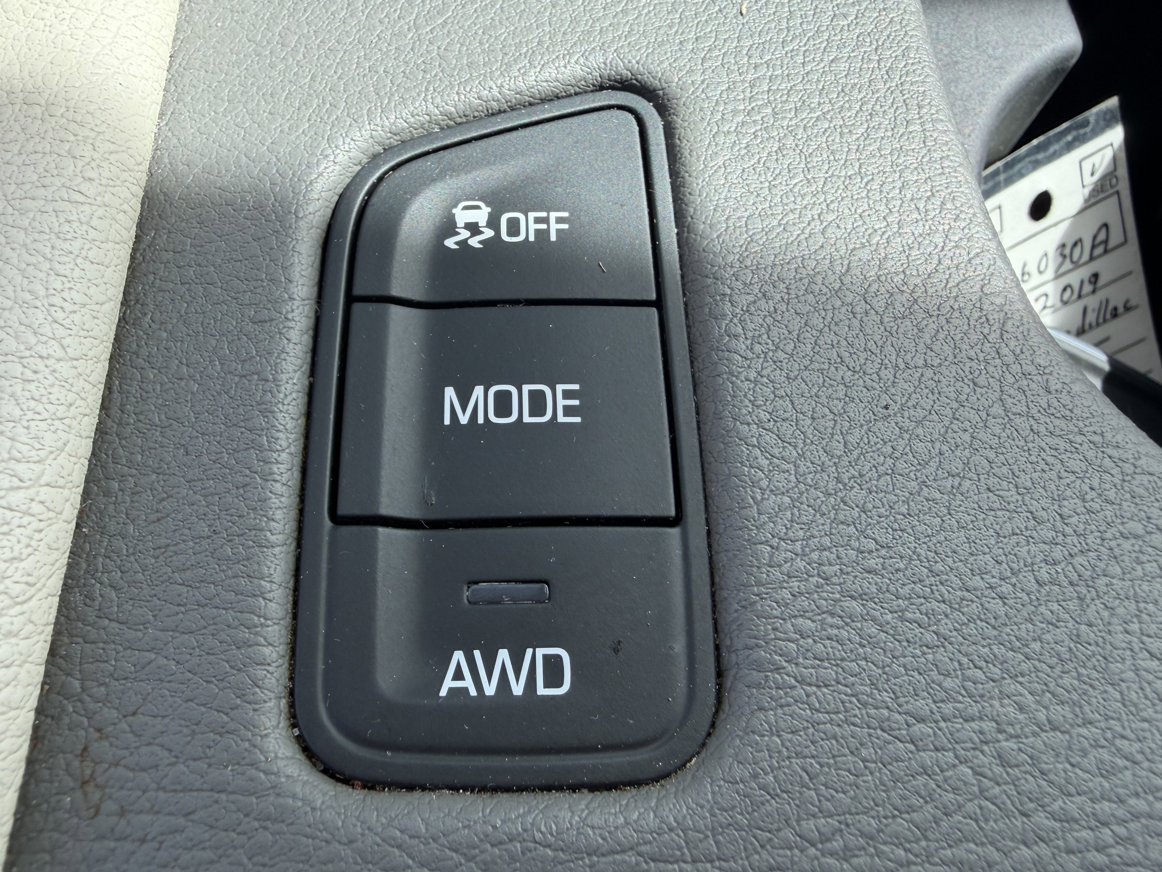 Used 2019 Cadillac XT5 Luxury AWD/4WD image 17
