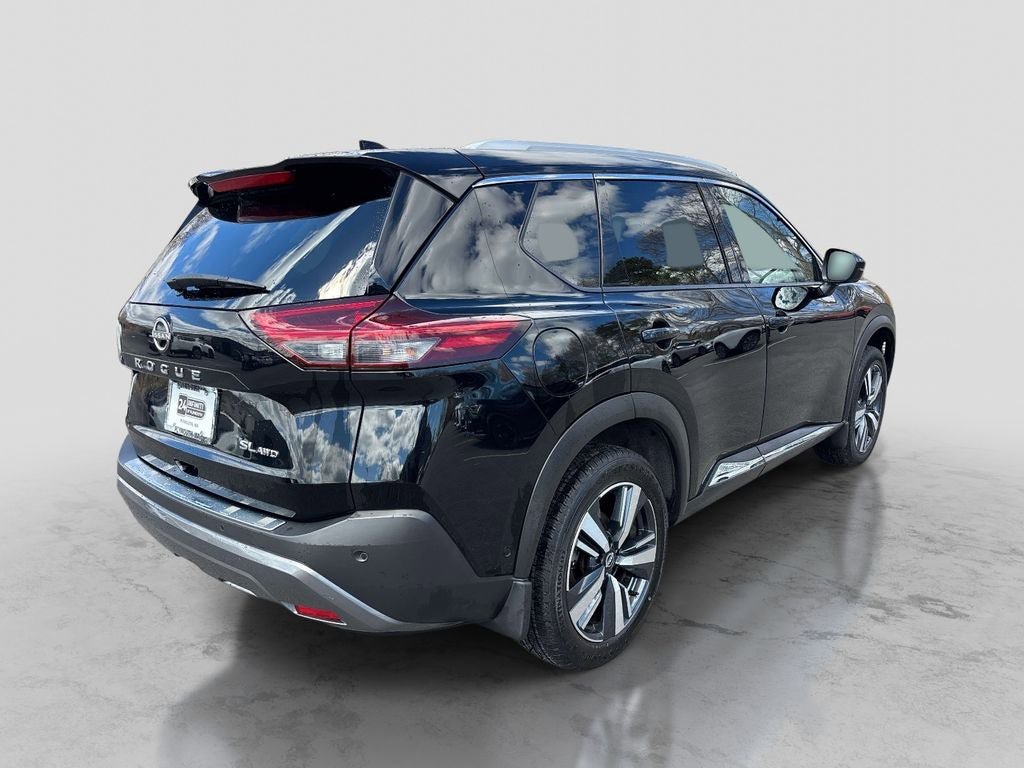 Used 2023 Nissan Rogue SL w/ SL Premium Package AWD/4WD image 5