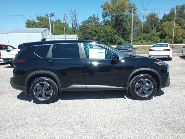 New 2026 Nissan Rogue SV image 2