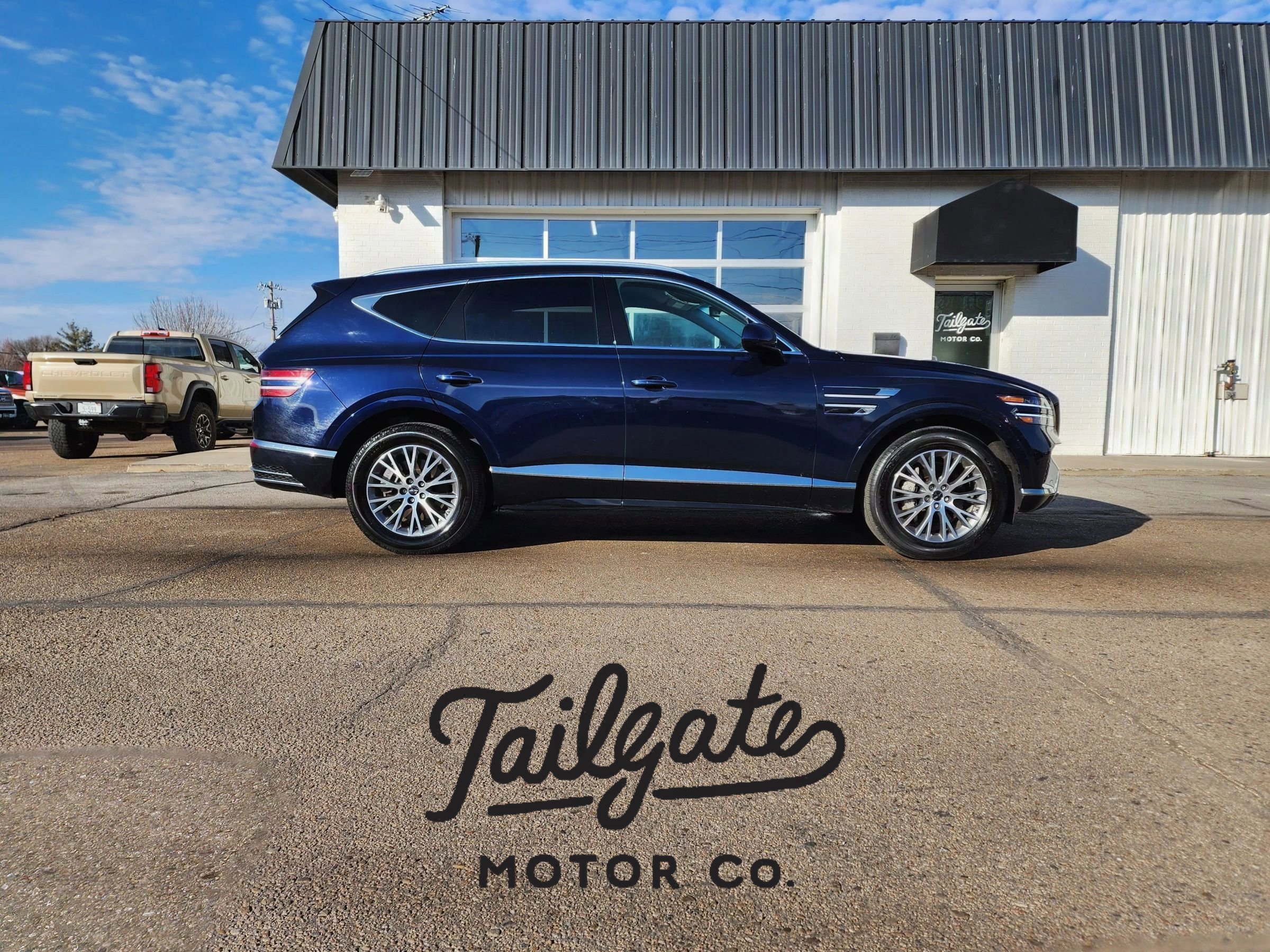 Used 2025 Genesis GV80 2.5T Standard AWD/4WD image 1