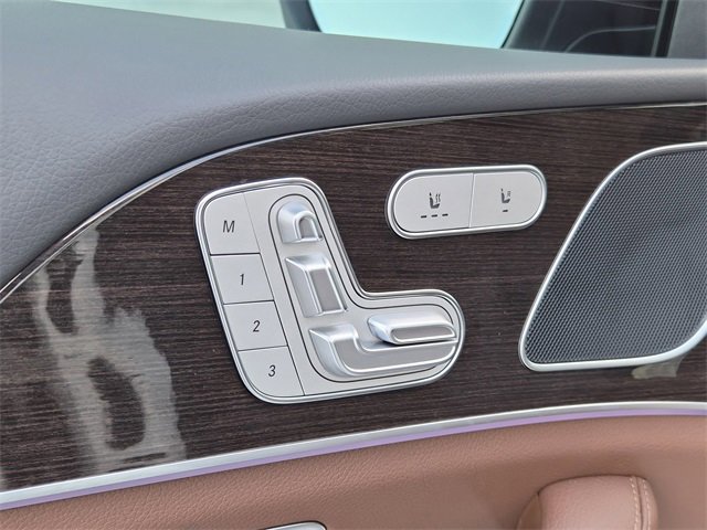 Used 2025 Mercedes-Benz GLE 450e 4MATIC image 19