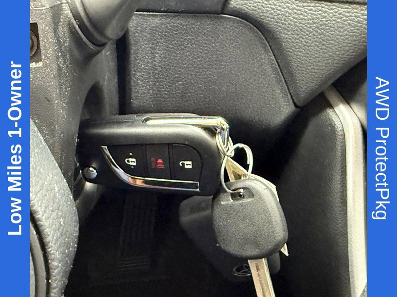 Used 2023 Toyota RAV4 LE AWD/4WD image 30