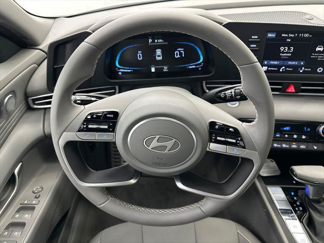 New 2026 Hyundai Elantra SEL Sport Premium FWD image 23