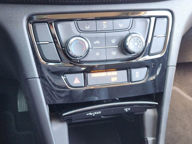 Used 2022 Buick Encore Preferred w/ Safety Package image 19