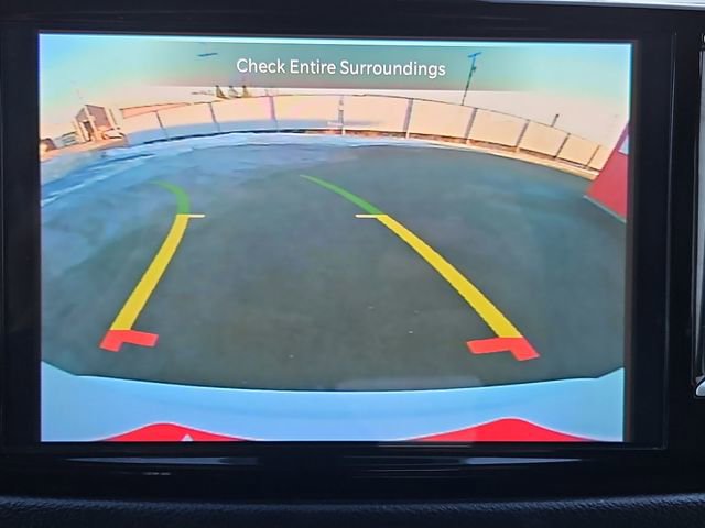 Used 2023 Chrysler Pacifica Touring-L FWD image 48