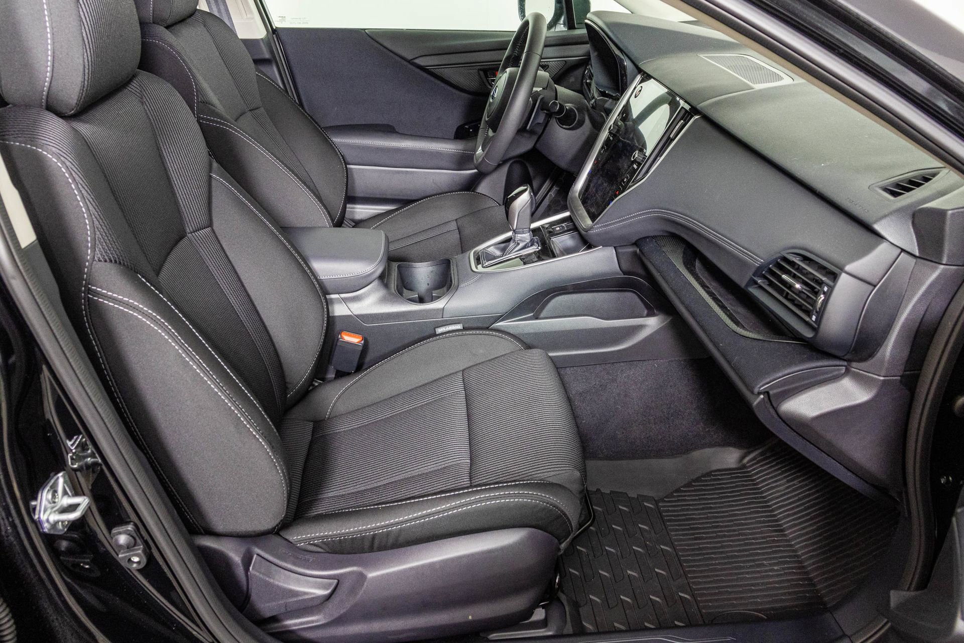 Used 2025 Subaru Legacy Premium image 40