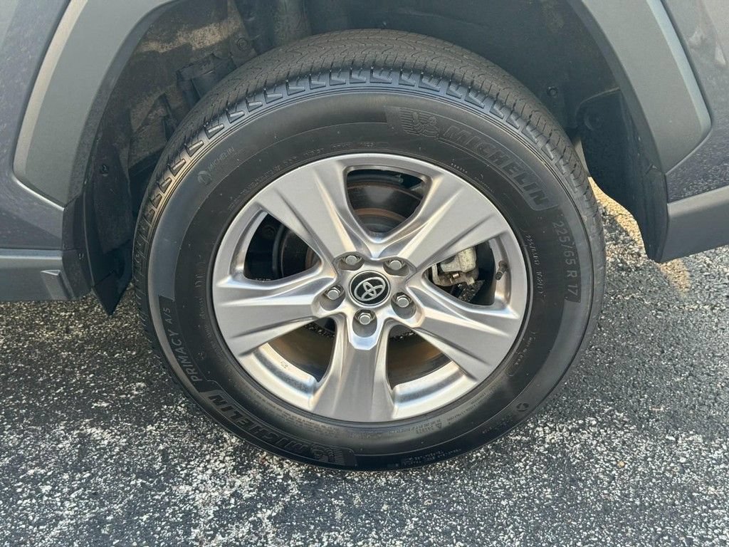 Certified 2025 Toyota RAV4 XLE AWD/4WD image 10