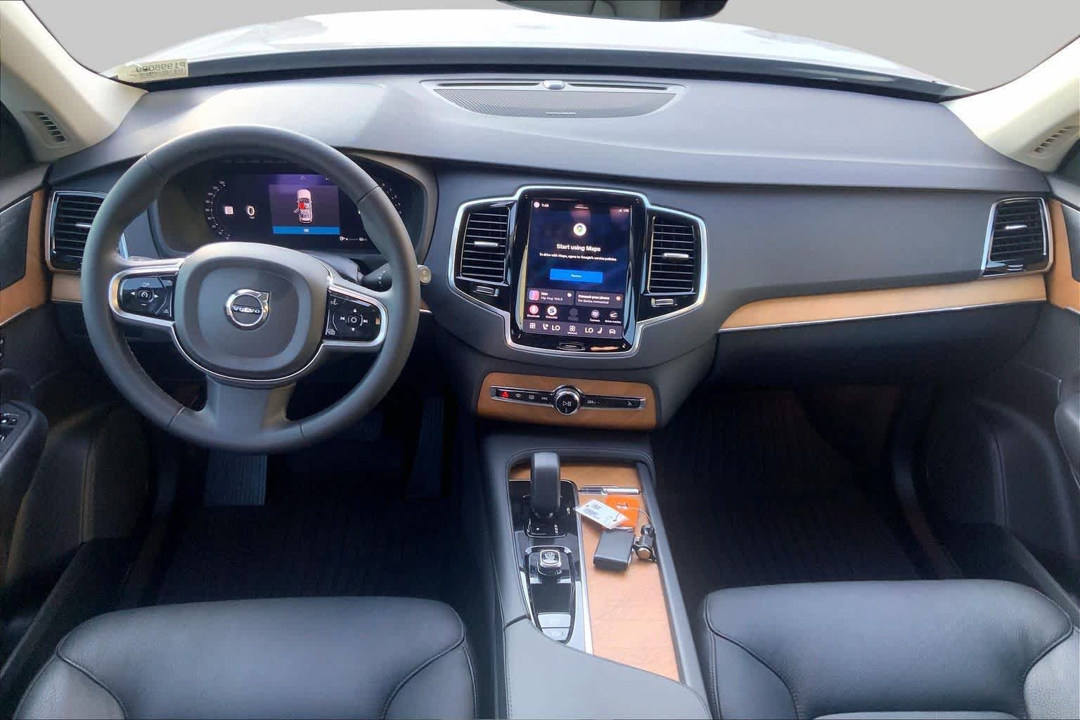 Used 2023 Volvo XC90 B6 Plus w/ Protection Package Premier AWD/4WD image 15