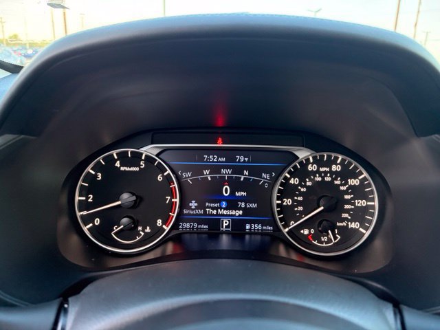 Used 2024 Nissan Altima 2.5 SR w/ SR Premium Package FWD image 12