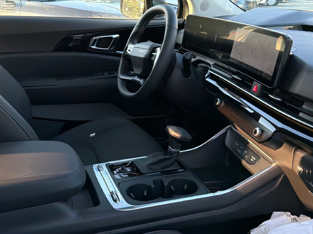 New 2027 Kia Carnival SX Prestige FWD image 11