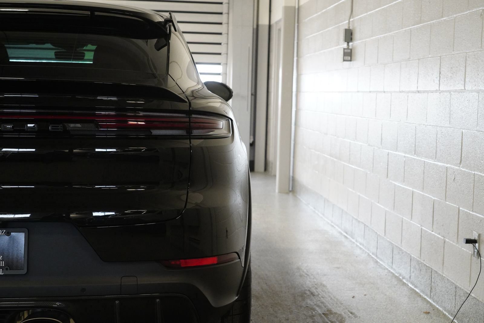 Used 2025 Porsche Cayenne Turbo GT image 11