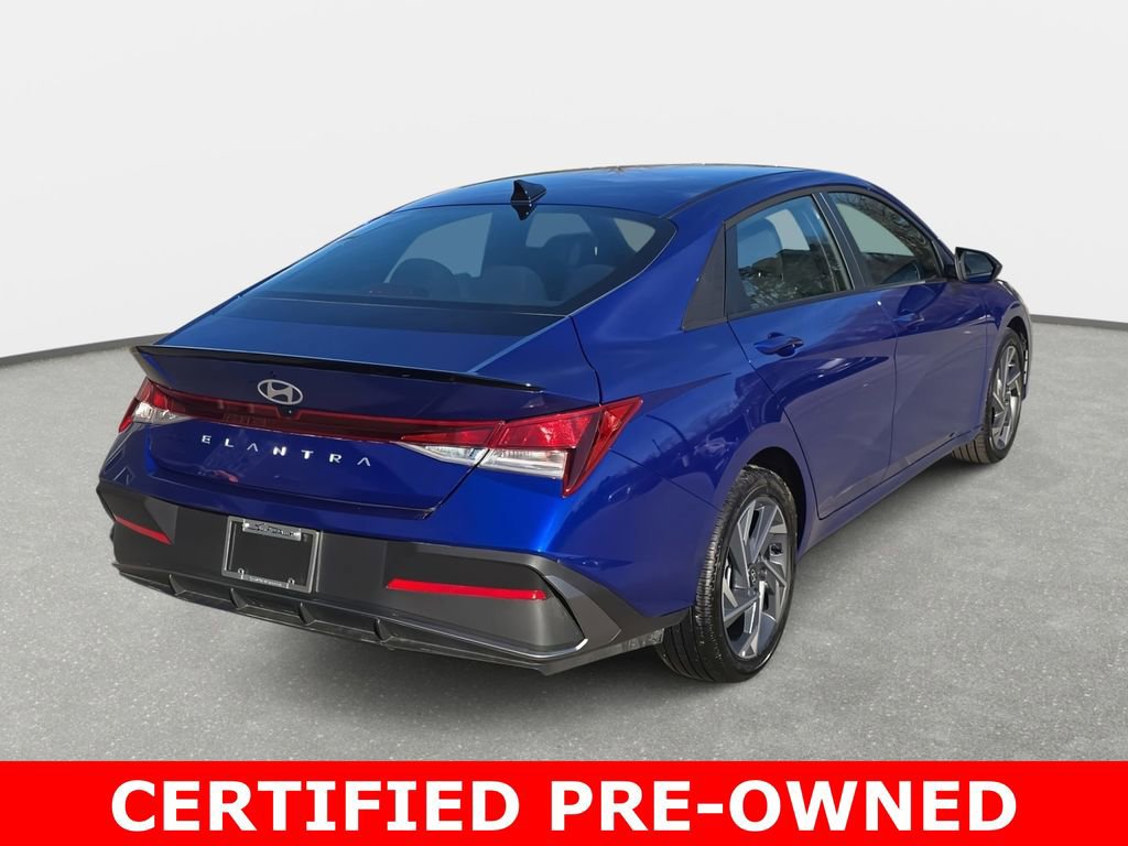 Certified 2025 Hyundai Elantra Sport image 5