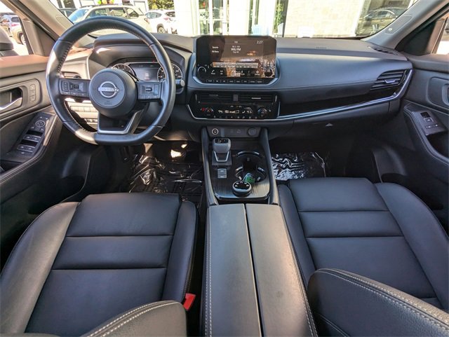 Used 2023 Nissan Rogue SL w/ SL Premium Package image 20