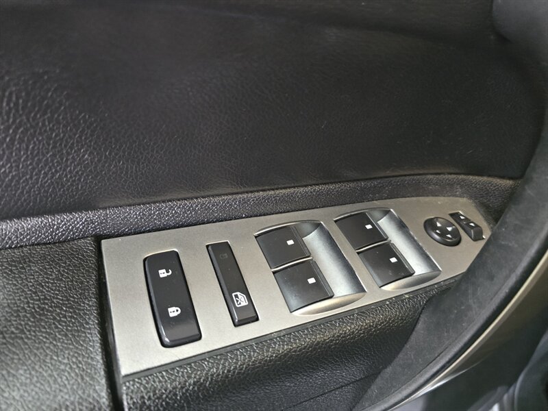 Used 2013 Chevrolet Silverado 1500 LT RWD image 21