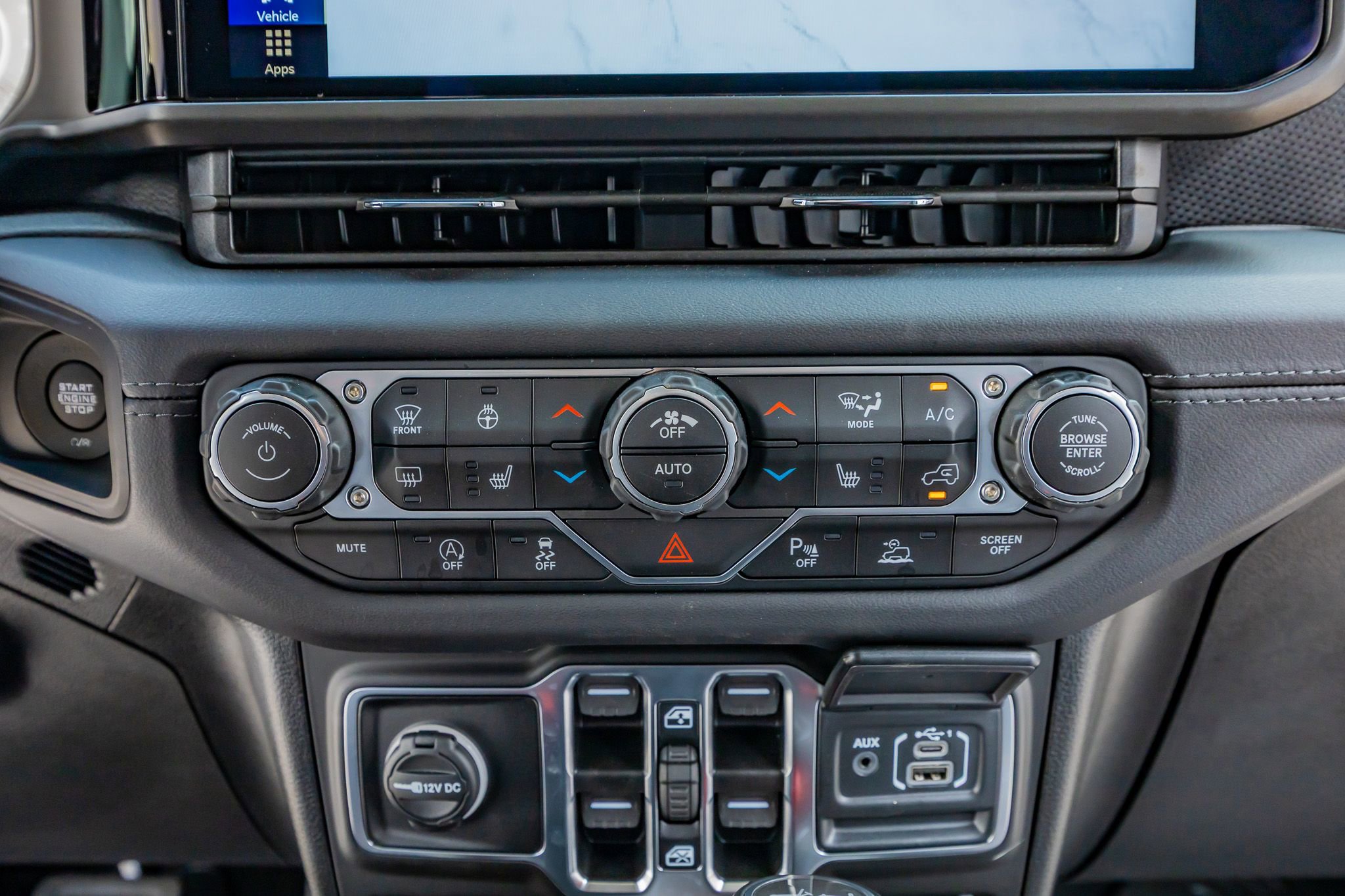 Used 2025 Jeep Wrangler Unlimited Rubicon image 25