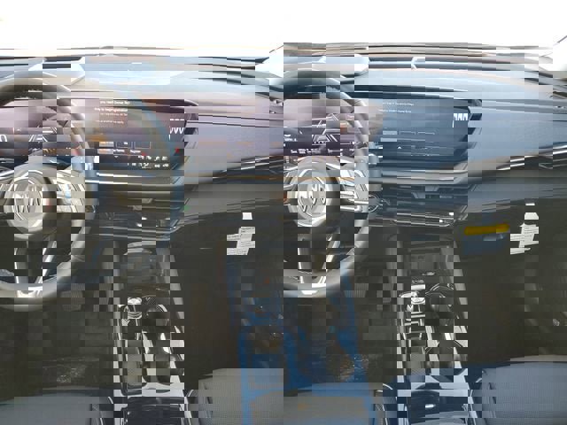 New 2026 Buick Envision Avenir image 14