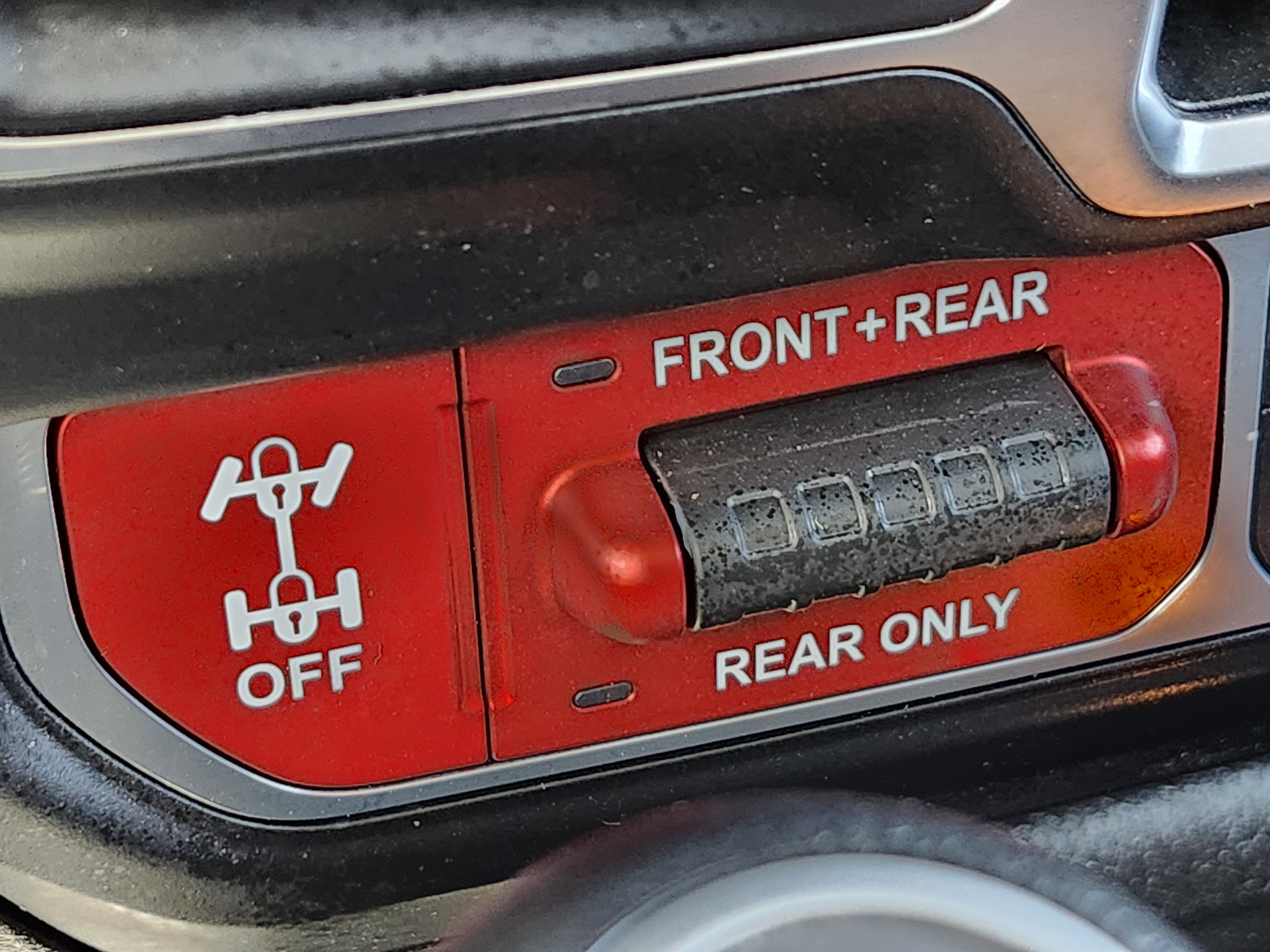 Used 2024 Jeep Wrangler Rubicon w/ Convenience Group image 31