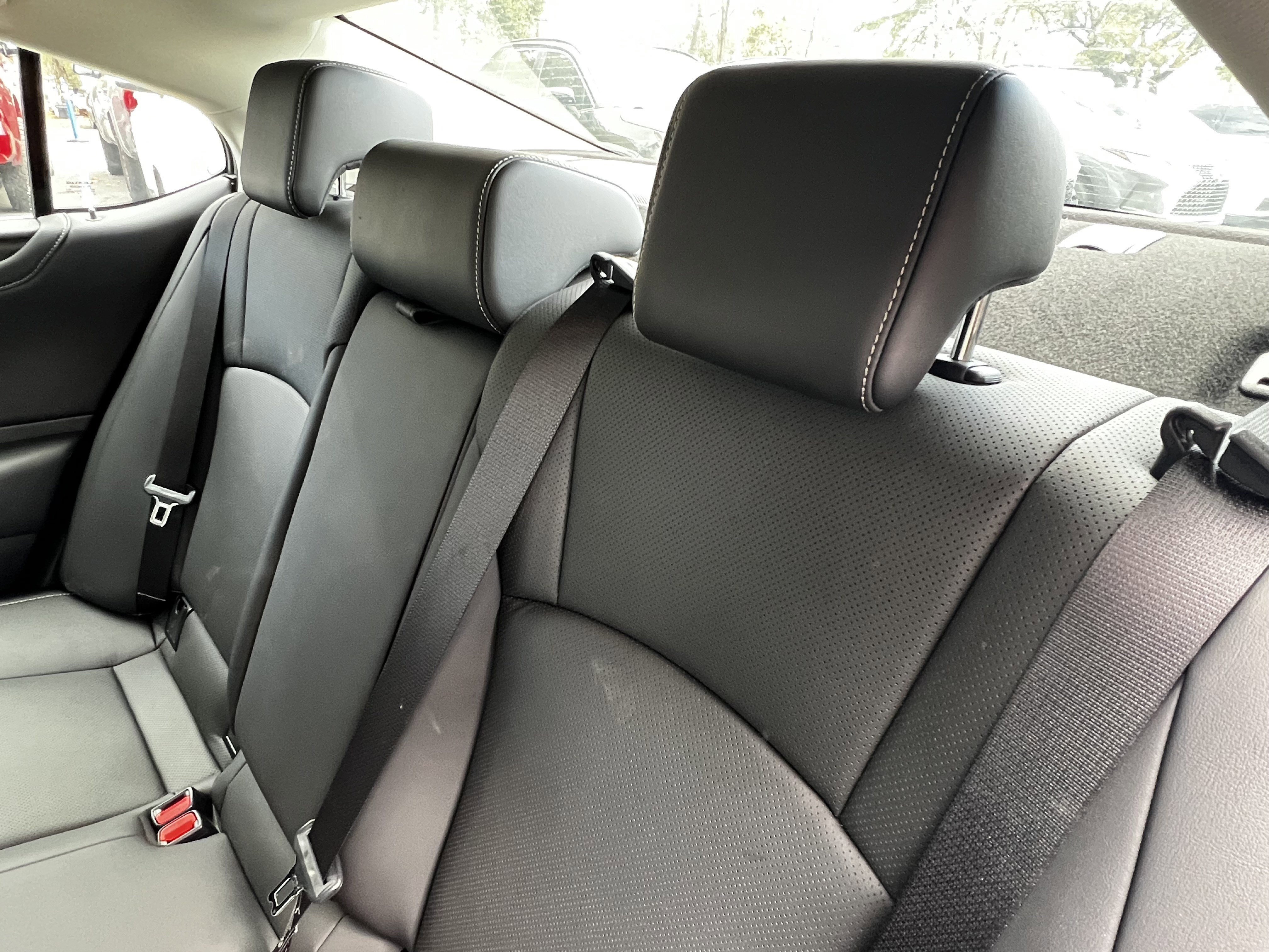 Certified 2025 Lexus ES 350 w/ Premium Package image 33