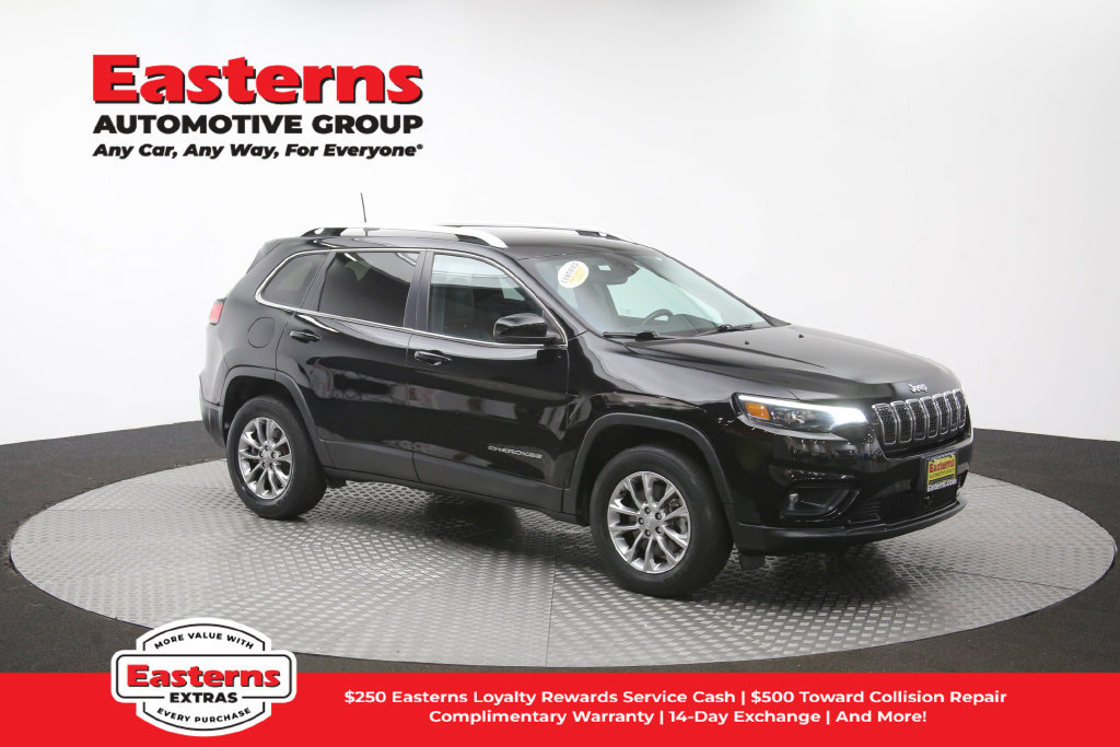 Used 2021 Jeep Cherokee Latitude Plus AWD/4WD image 49
