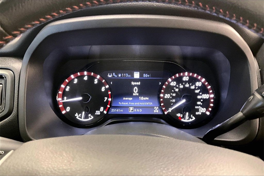 Used 2023 Nissan Titan PRO-4X image 19